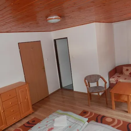 Starek Pensjonat 3*